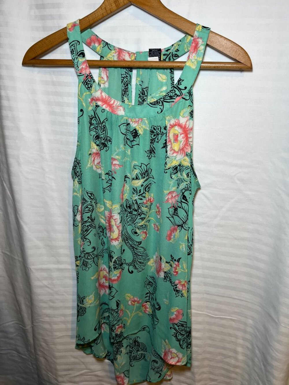 Torrid Floral Sleeveless Blouse Size 00 Mint Green Tank Top Lightweight M/L